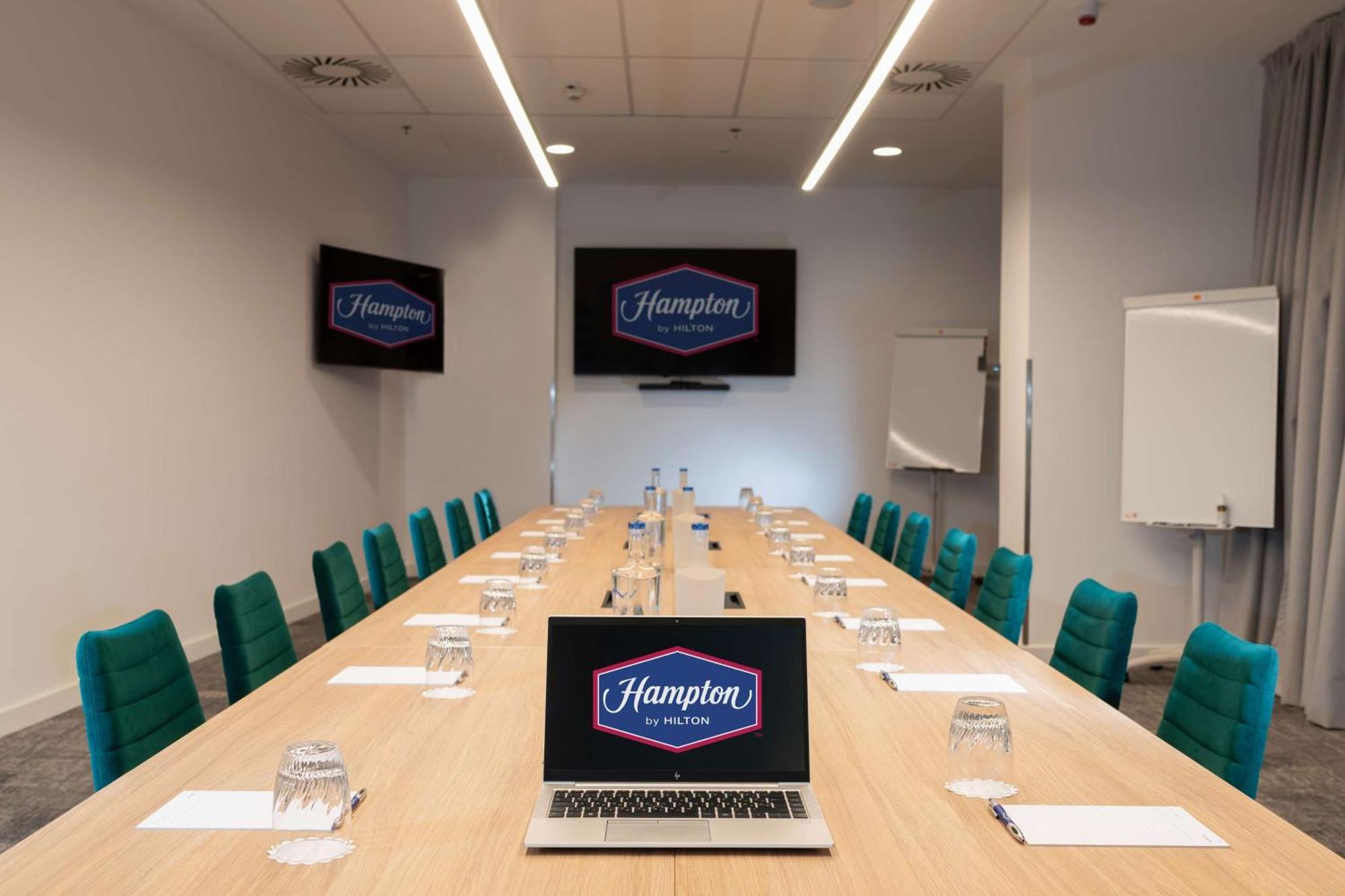 Hampton By Hilton Budapest City Centre Εξωτερικό φωτογραφία