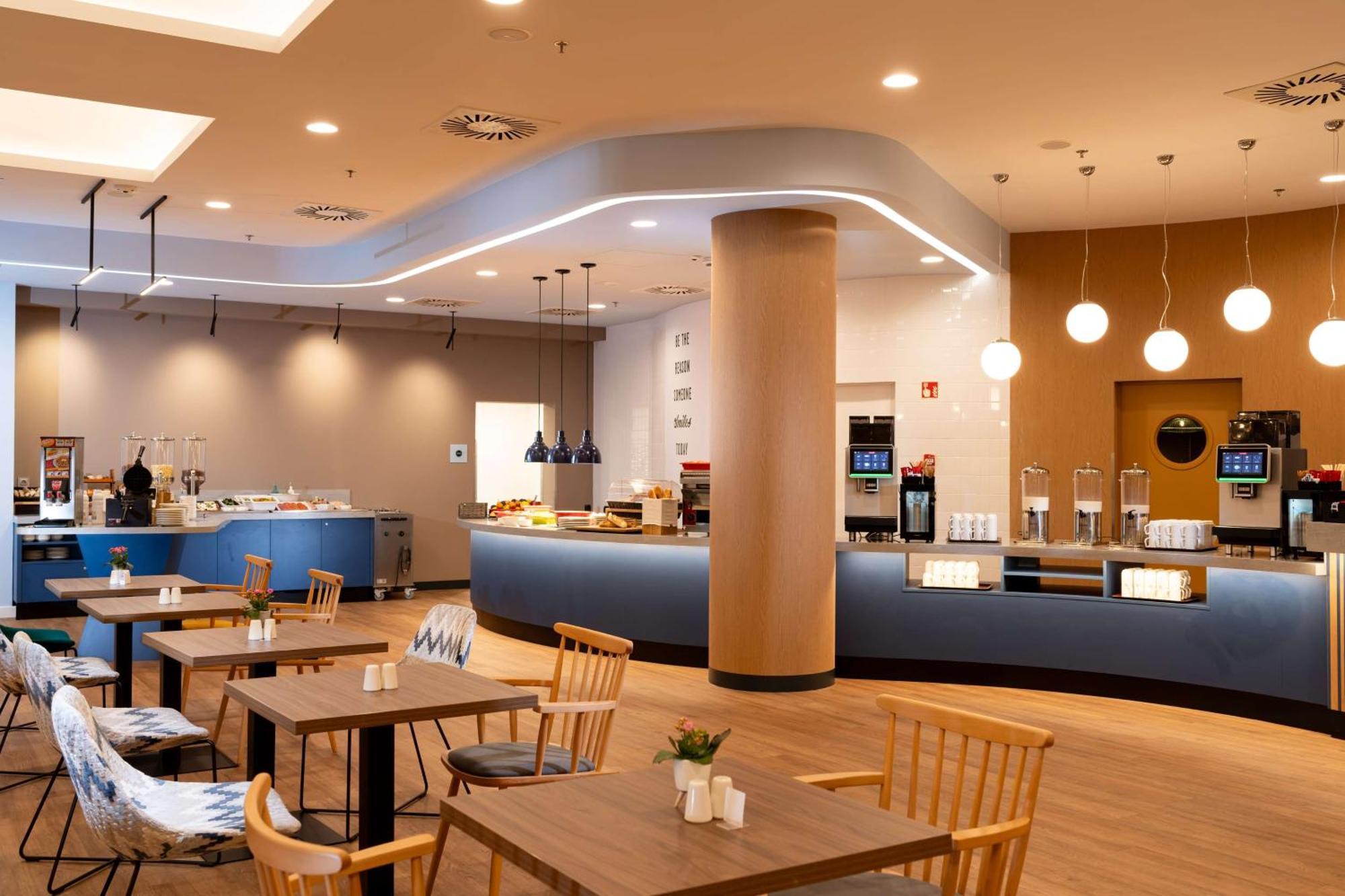 Hampton By Hilton Budapest City Centre Εξωτερικό φωτογραφία